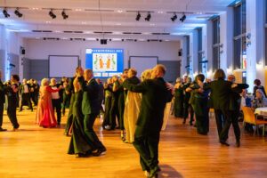 230128 Harmonieball@mz 03