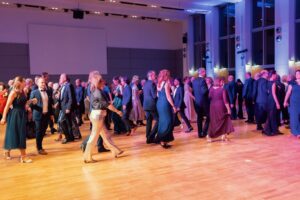 082622 - 24-01-27 - 02 - Harmonieball Schweinfurt