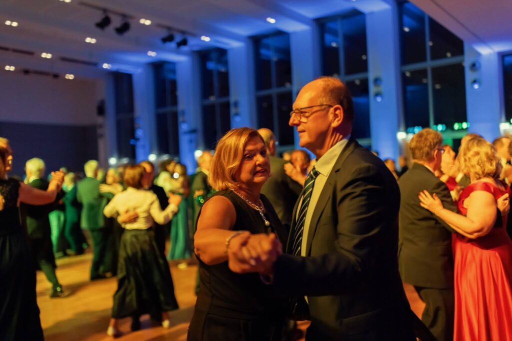 082831 - 24-01-27 - 02 - Harmonieball Schweinfurt