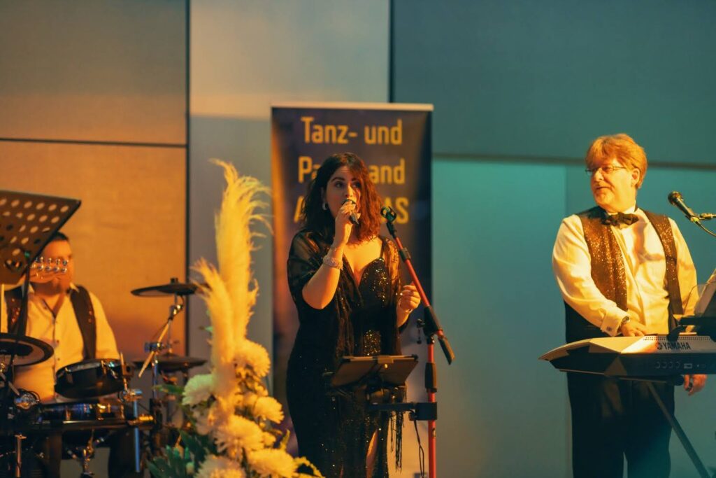 083393 - 24-01-27 - 02 - Harmonieball Schweinfurt