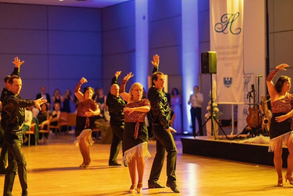 083487 - 24-01-27 - 02 - Harmonieball Schweinfurt