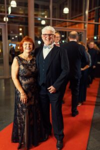 082426-24-01-27-02-Harmonieball-Schweinfurt